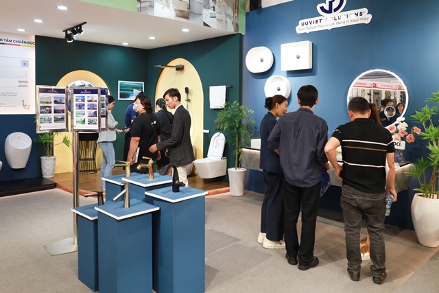 UUVIET SOLUTIONS MANG KHÔNG GIAN TRƯNG BÀY NỘI THẤT CAO CẤP ĐẾN VIETBUILD 2025
