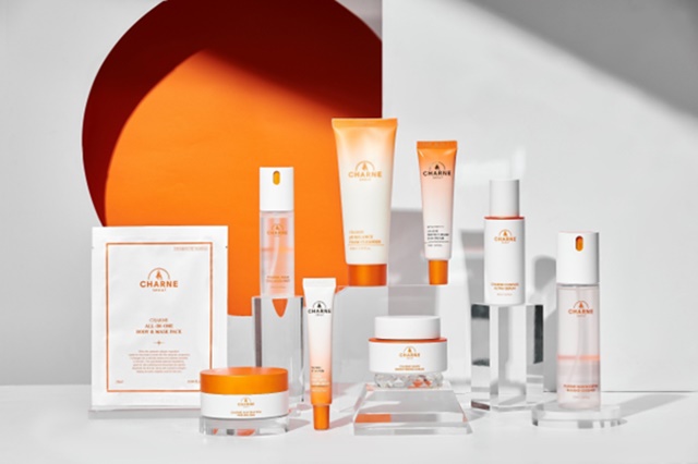 A group of white and orange containersAI-generated content may be incorrect.